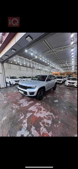 جيب جراند شيروكي